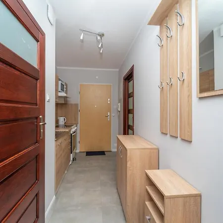 For 10 With Garden And Parking Apartmán
